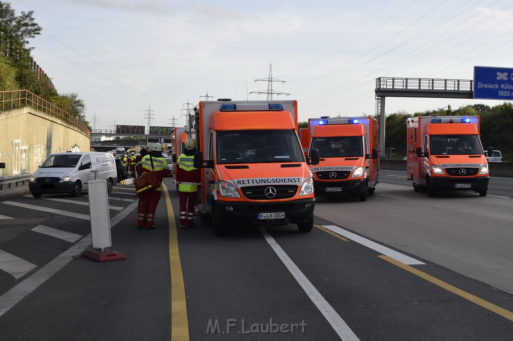 VU mehrere PKW A 3 Rich Oberhausen Hoehe AK Koeln Ost P007.JPG - Miklos Laubert